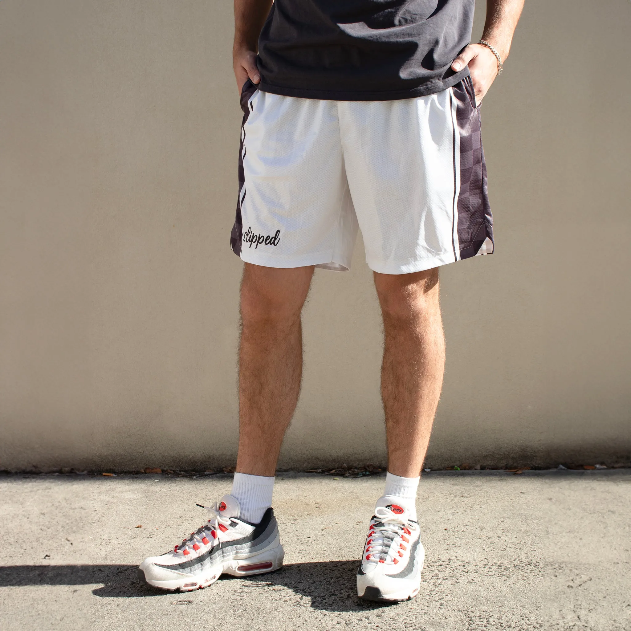 BONE CHECKERS SHORTS