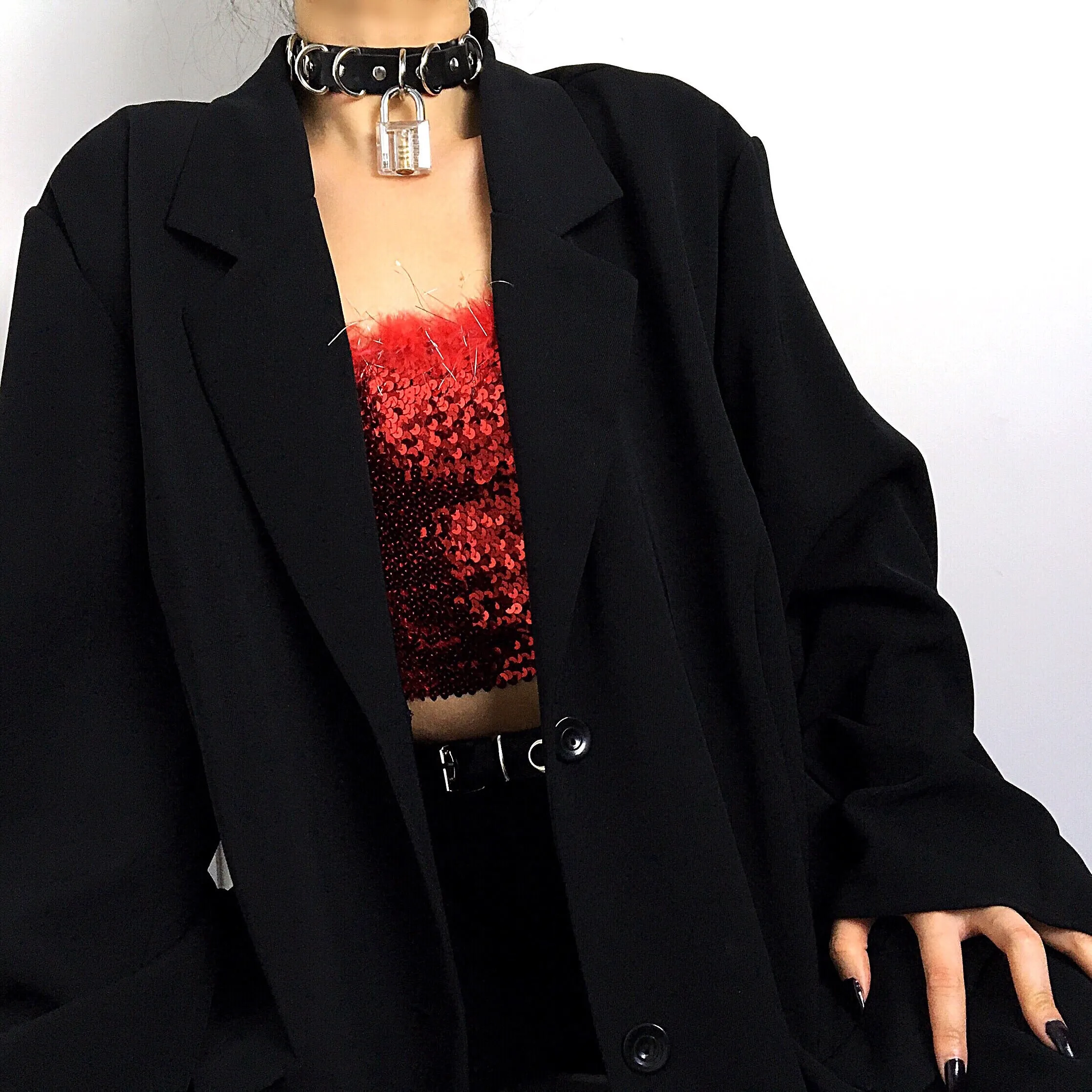 HESTIA SEQUINS STRETCHY TUBE TOP