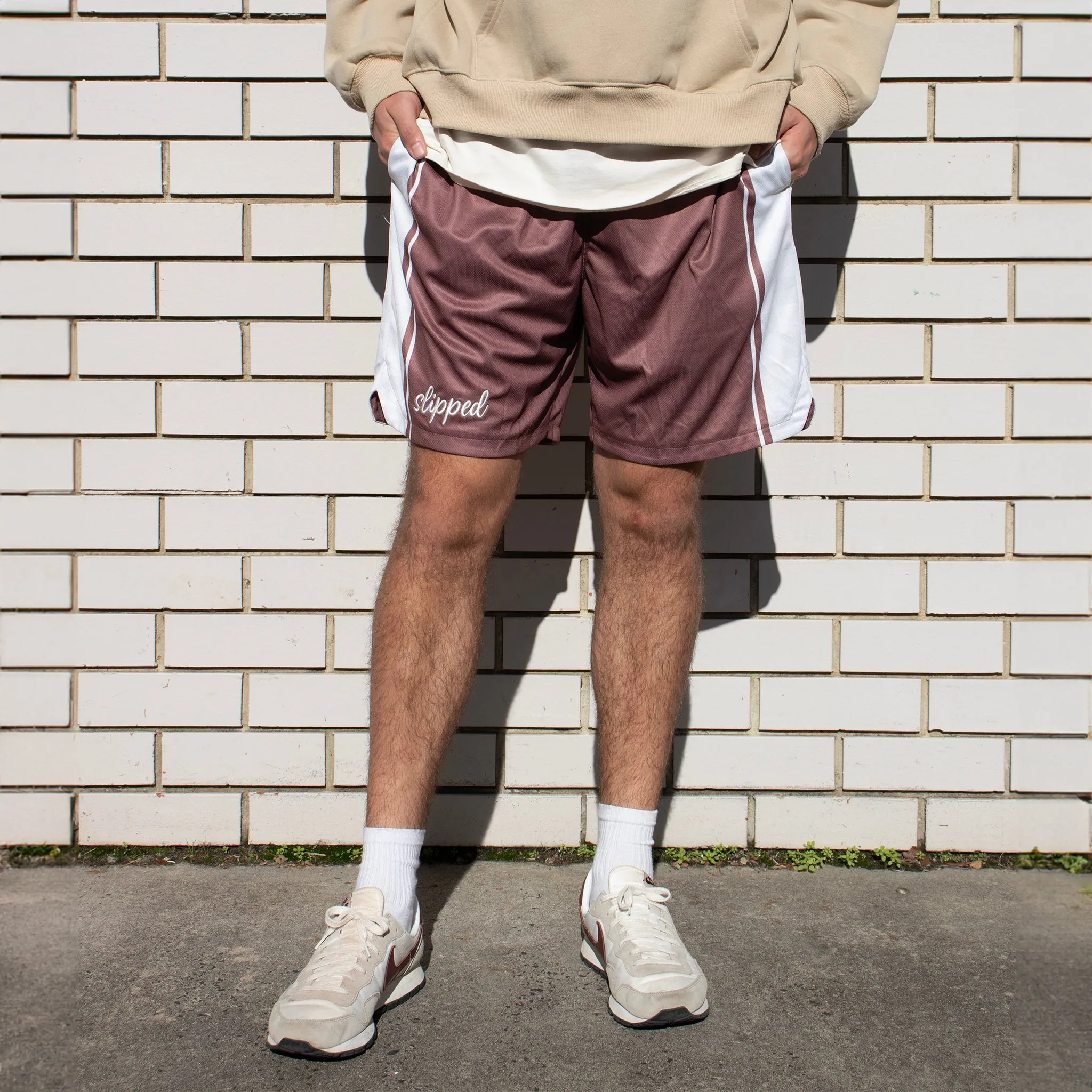 MOCHA CHECKERS SHORTS