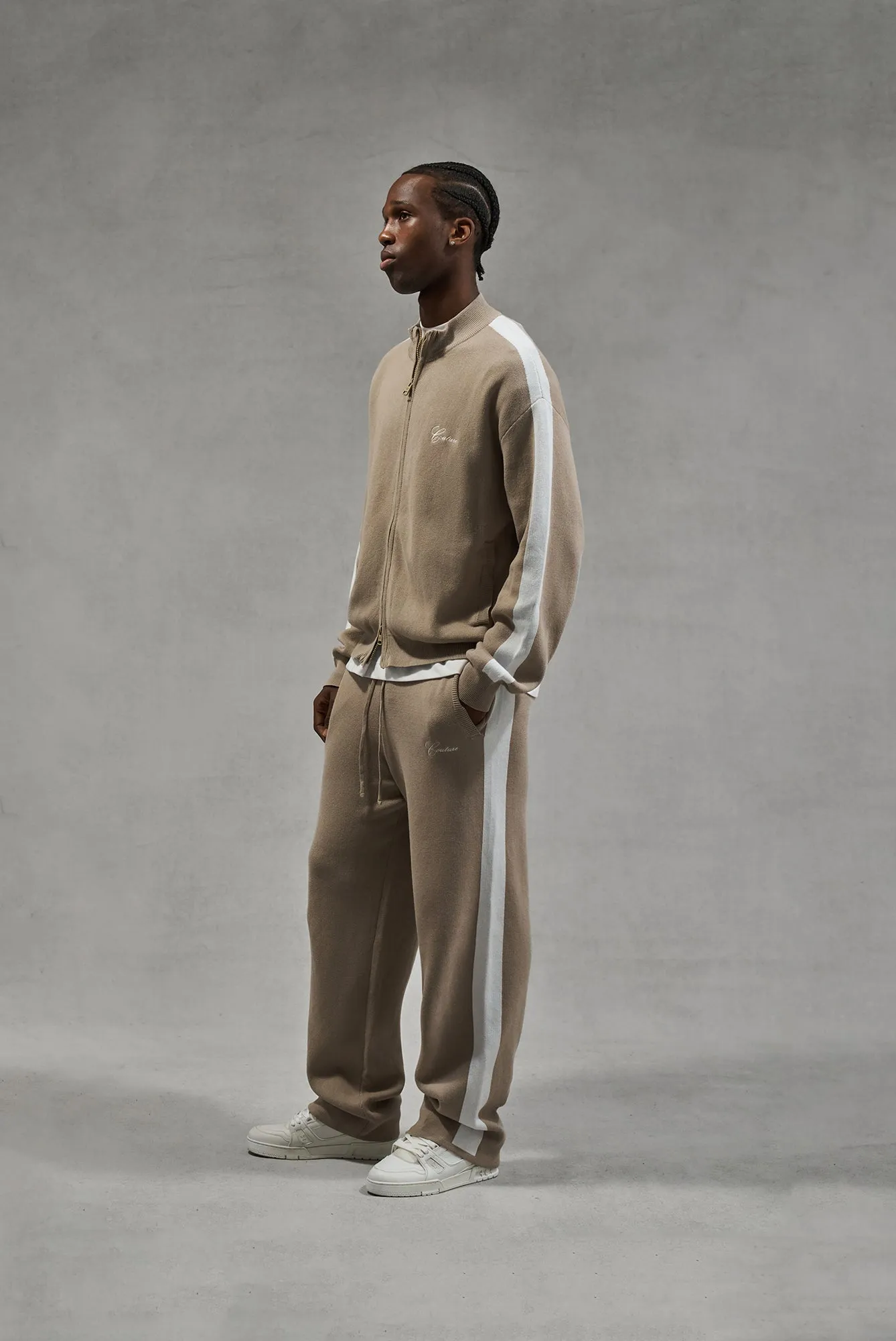SIDE STRIPE KNITTED JOGGER - BEIGE